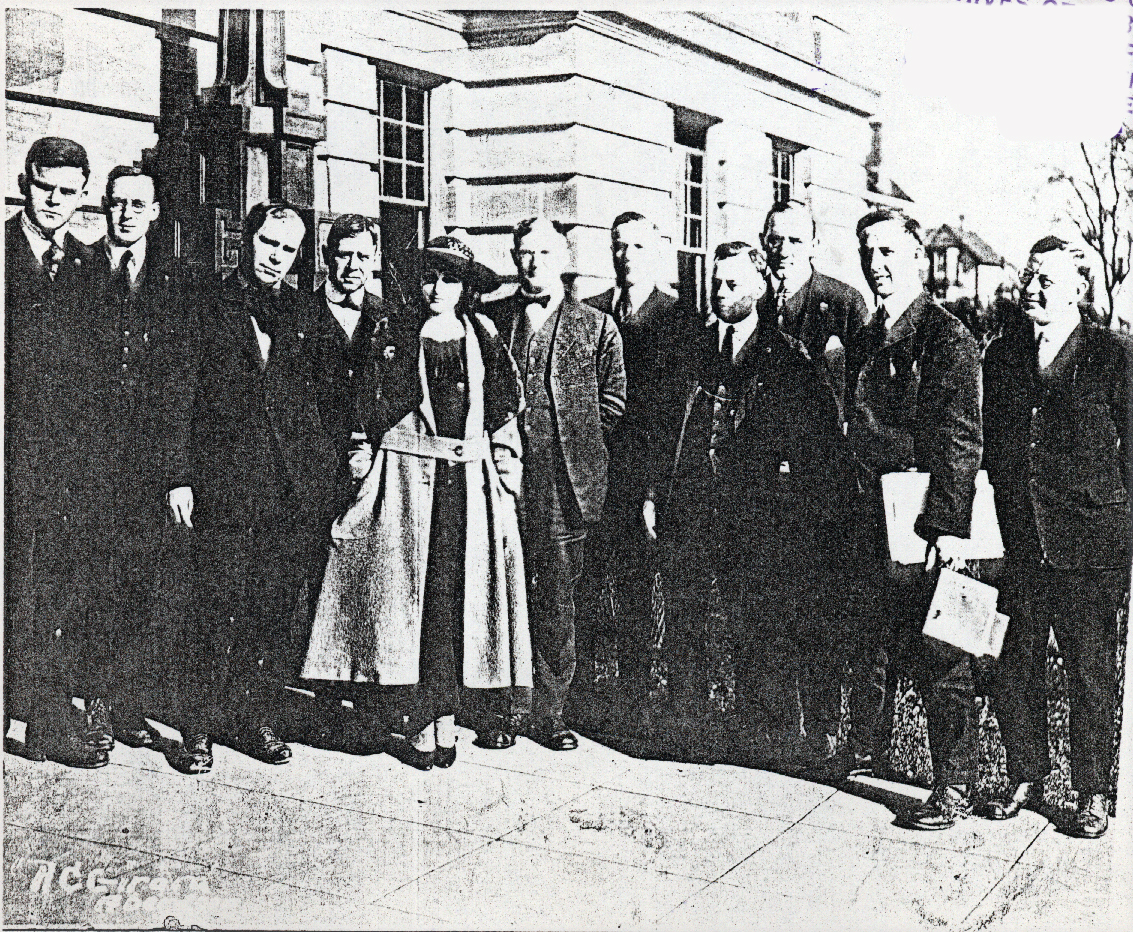 Newspaper reporters cover the Centralia trial