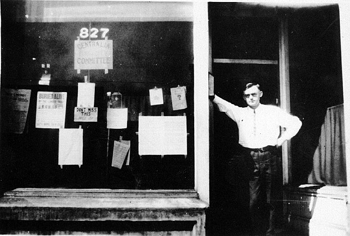 827 North Tower Avenue - Centralia Publicity Committee