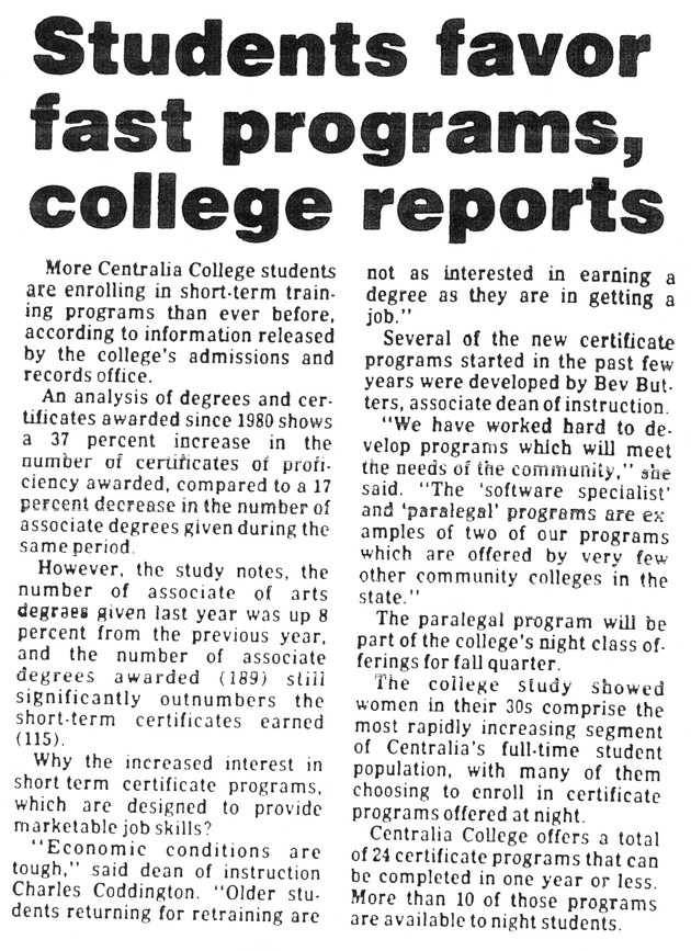 Students favor fast programs, college reports