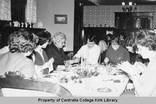 Co-ed Club Thanksgiving Dinner