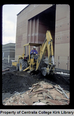 05 Construction at the front entrance