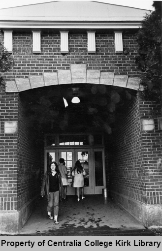 Lincoln Grade School - North Entrance