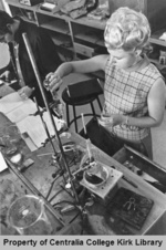 20070614012 - Chemistry Classes in the 1970's