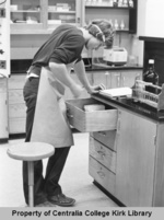 20070614014 - Chemistry Classes in the 1970's