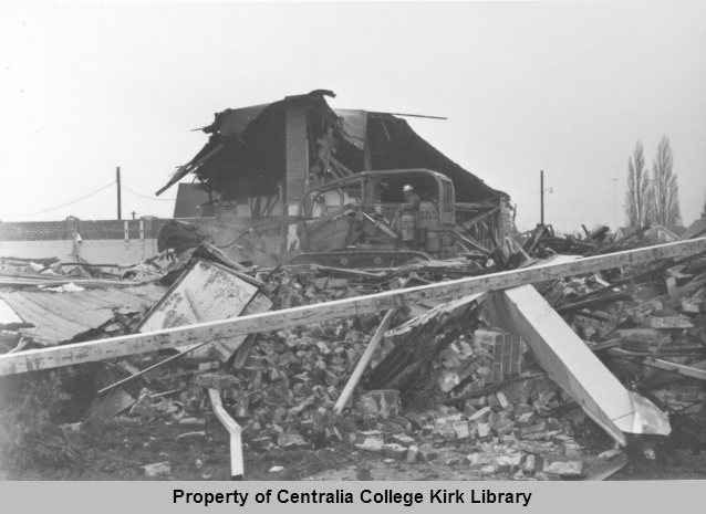 Demolition of Lincoln Grade School