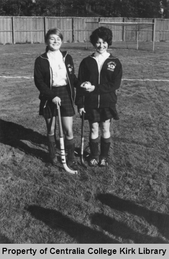 20070705008 - 1969-70 Women's Field Hockey