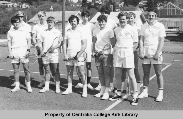 20070705018 - 1970-71 Men's Tennis Team