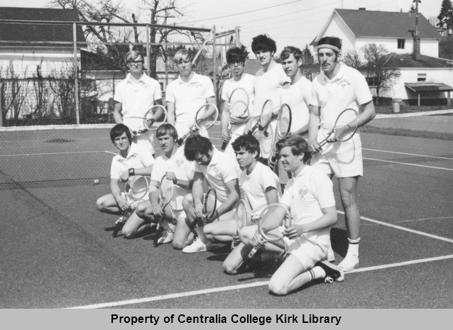 20070705023 - 1970-71 Men's Tennis Team