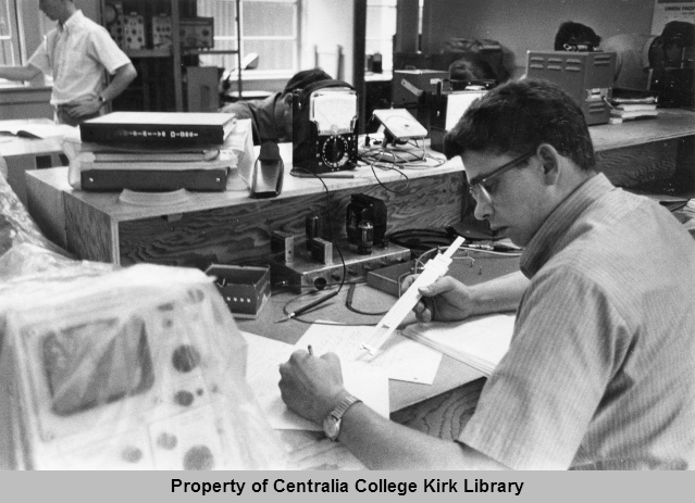 Electronics Lab in the Late 1960's, early 1970's