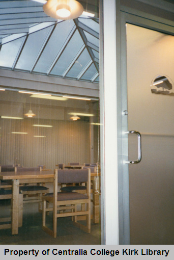 20070731018 - Student Center Atrium