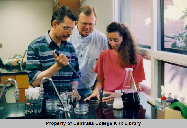 20071004002 - Biology Class