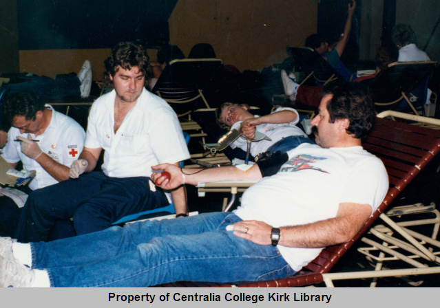 20071016001 - Blood Drive on Campus