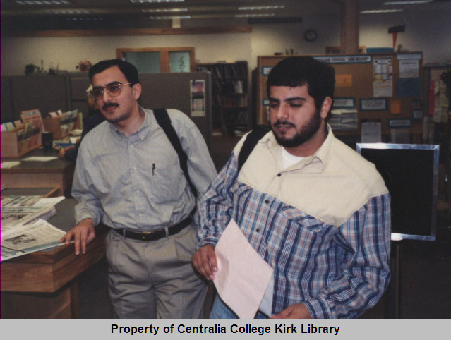 20080102019 - Centralia College Students from Around the World