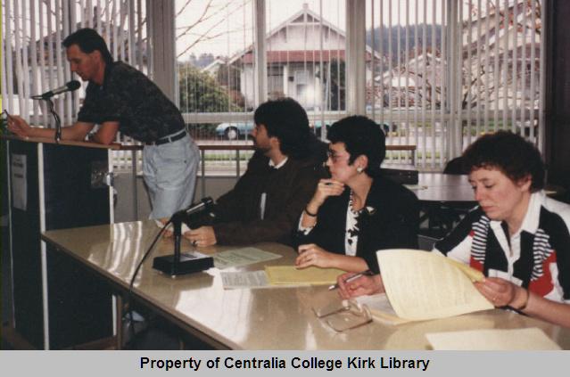 Bob Peters, Wade Fisher, Nita Bonagofski, Chris Clark 20080115012 - New Chance Program Graduation 1994