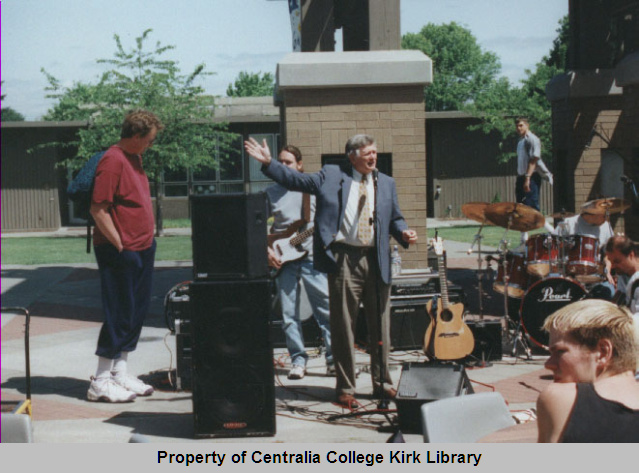 20080125006 - NewsCapade Visits Centralia College