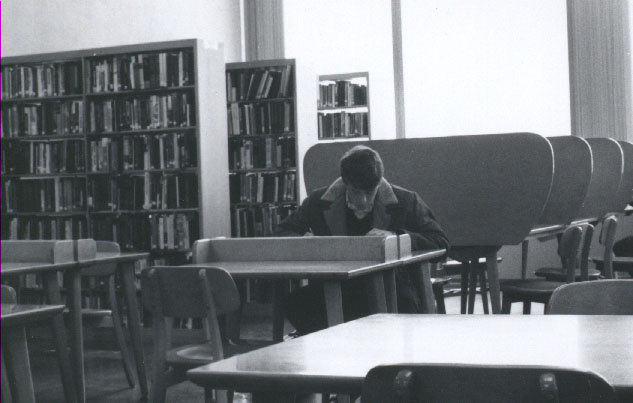 20081117002 - Library Student Center in the 1970's