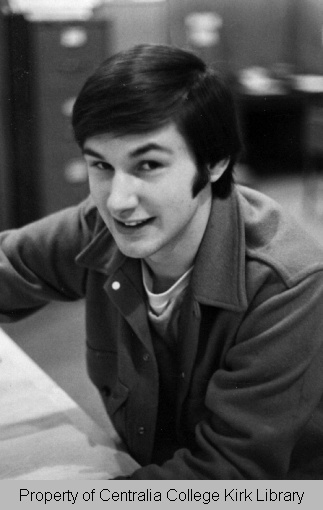 20090429009 - Centralia College in 1971-72