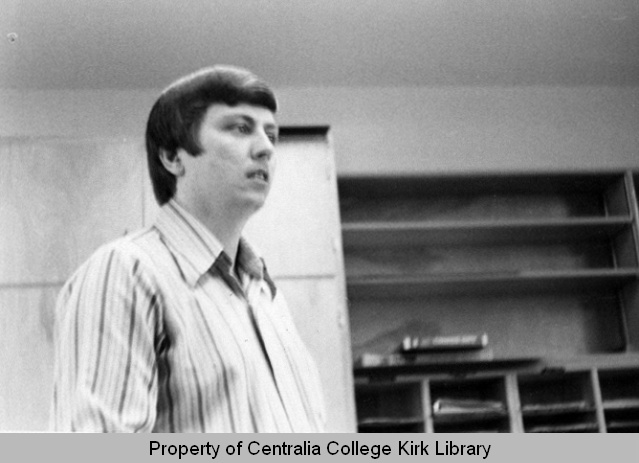 20090429010 - Centralia College in 1971-72