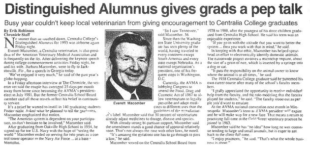 Distinguished Alumnus gives grads a pep talk.